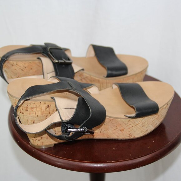 Marc Fisher Black Wedge Sandals Size 9 Leather Upper Platform Buckle - Picture 1 of 5